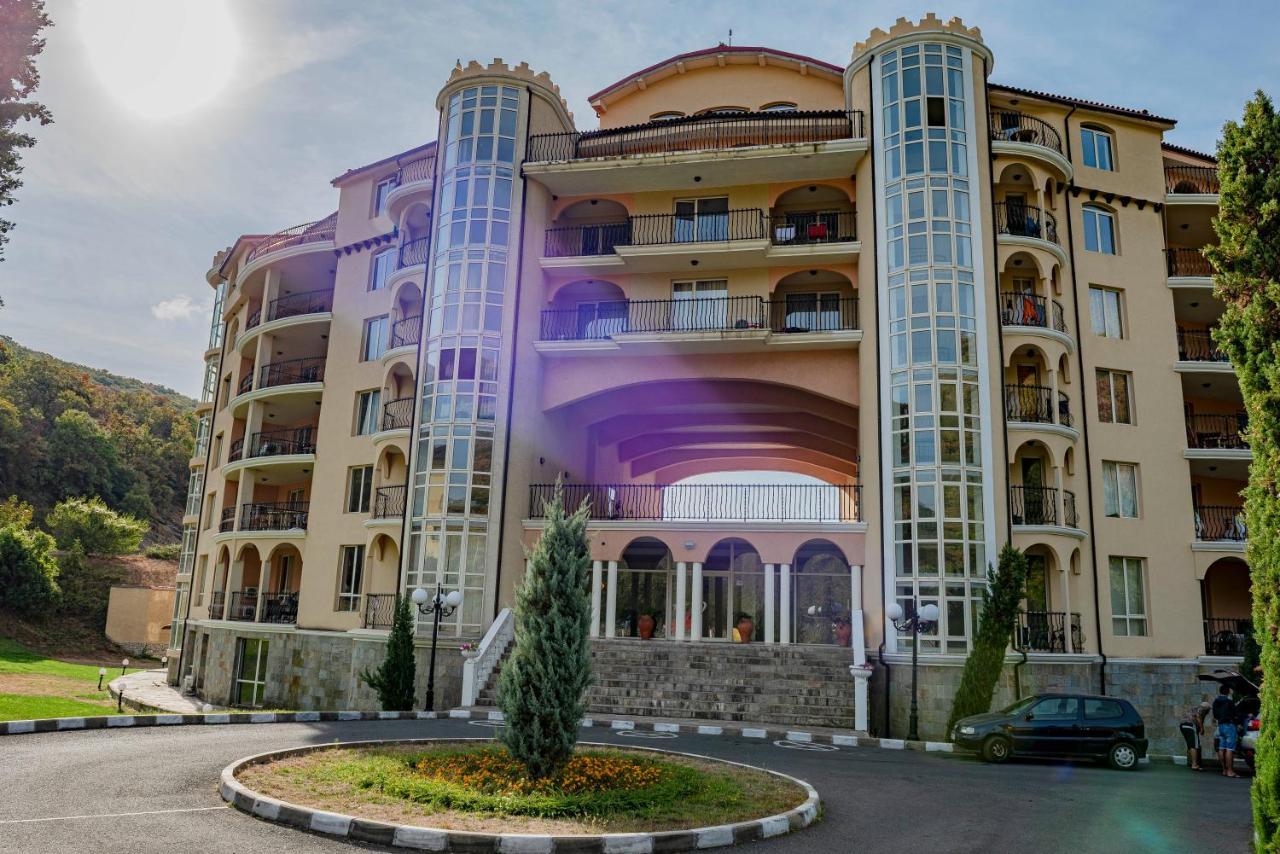 Menada Negresco Apartments Elenite Kültér fotó