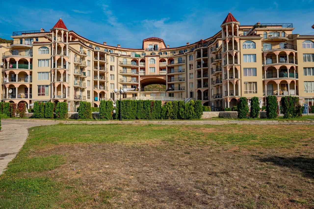 Menada Negresco Apartments Elenite Kültér fotó